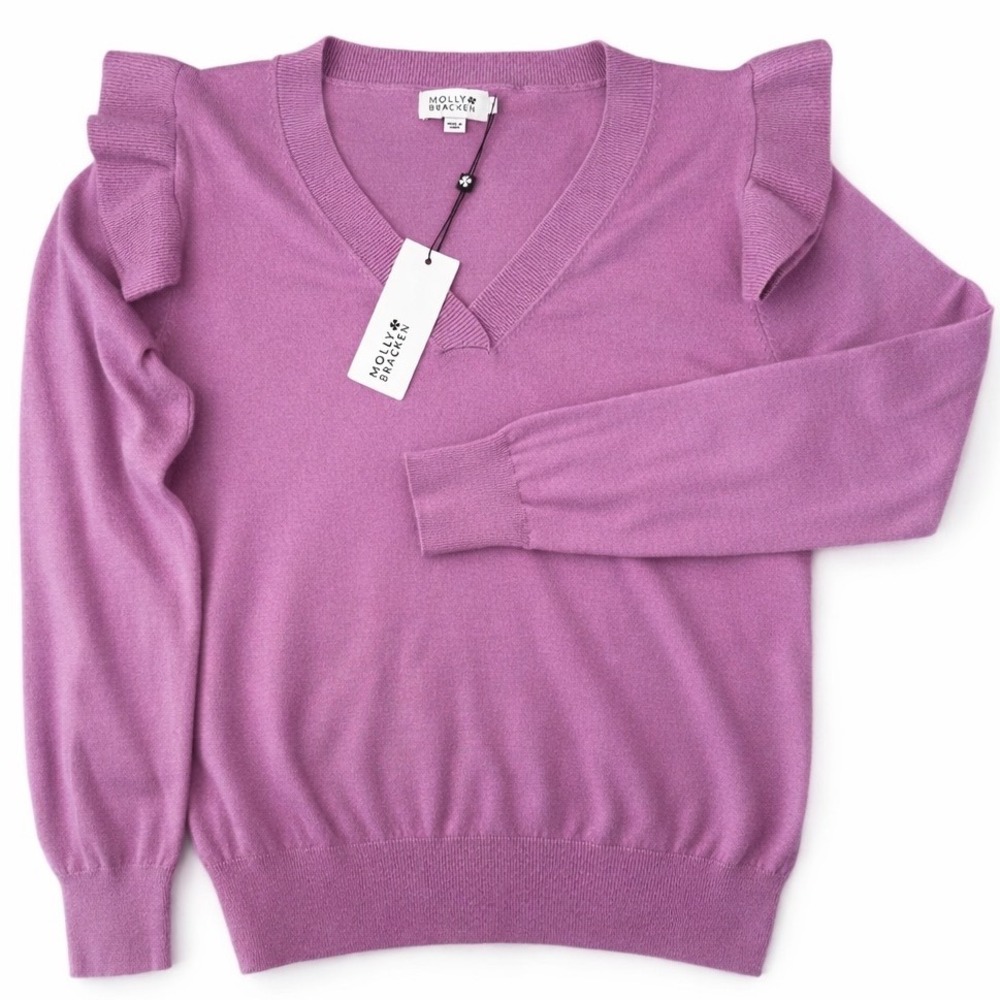 Molly Bracken Flyaway Sweater Medium Mauve Purple Ruffle Shoulder V-Neck NWT